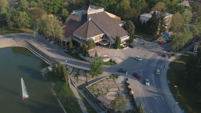 Отворена 20. изложба минијатура „Зрно“ у Зрењанину