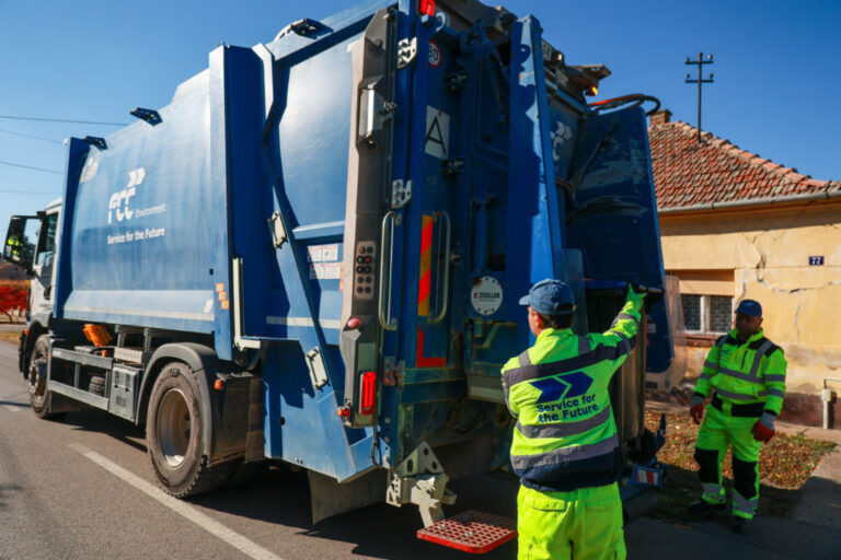 Почело редовно сакупљање мешаног амбалажног отпада из нових плавих канти