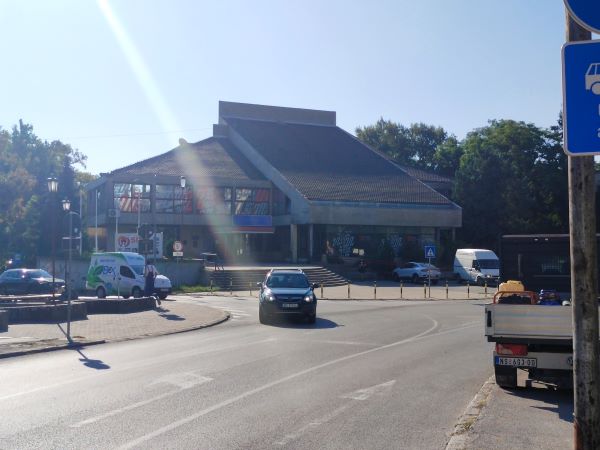 Песничка дружења – Понедељком у Културном центру Зрењанина