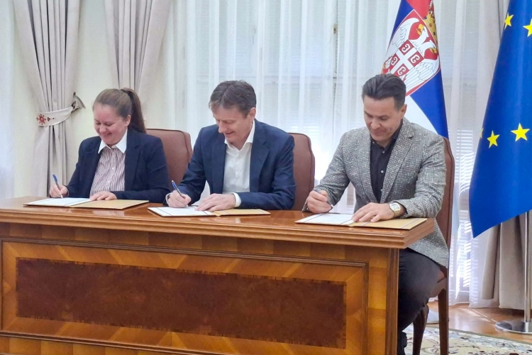 Више од 273 милиона динара за обнову водоводне мреже у општини Апатин