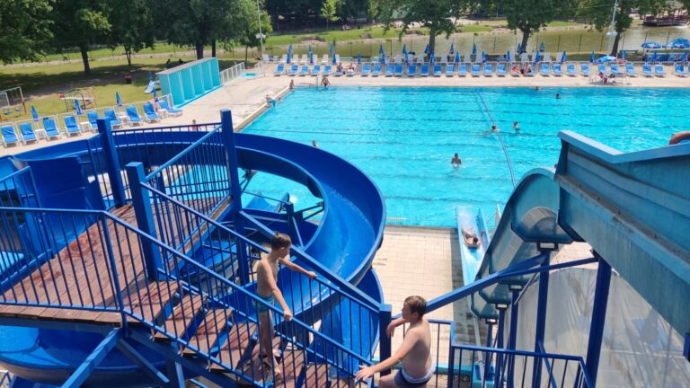 Нови Бечеј наставља изградњу базенског комплекса