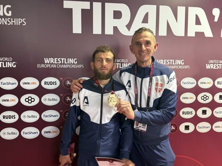 Салапура честитао Тибилову титулу шампиона Европе