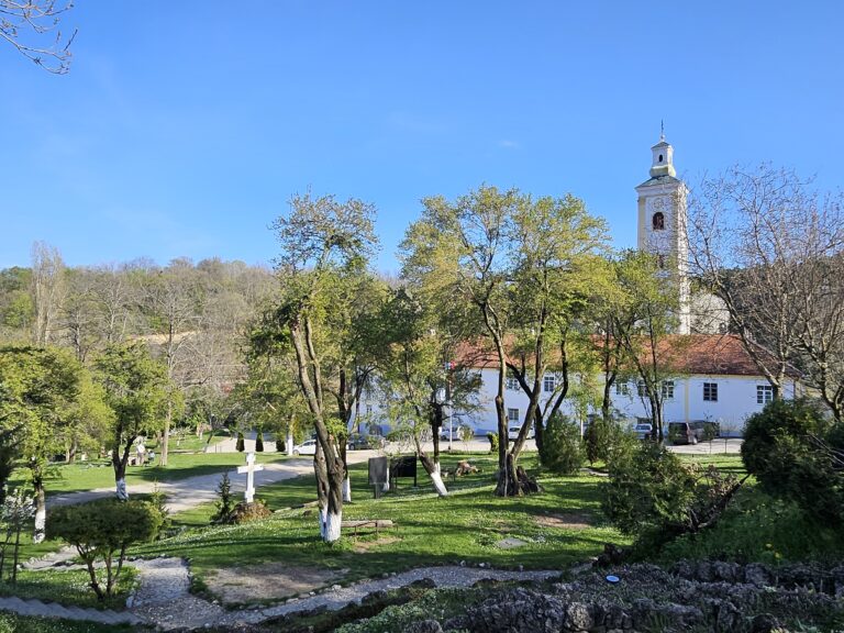 Данас је Ђурђевдан