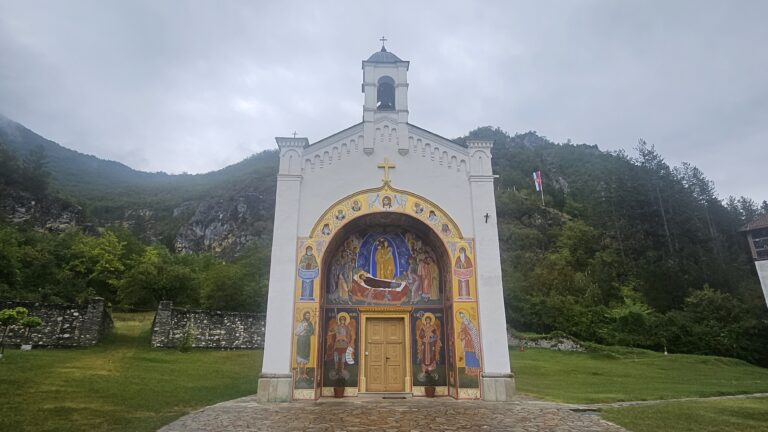 Данас се славе Свети Аникита и Фотије