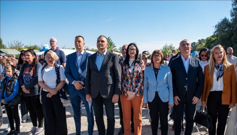 Председница Покрајинске владе отворила „Дане породице“ у Перлезу – породица један од темеља стабилног и развијеног друштва