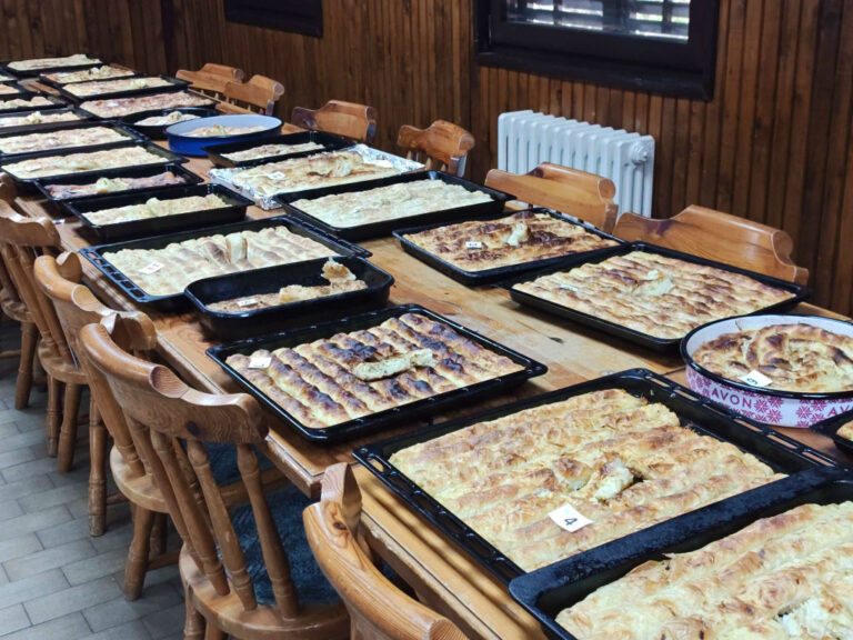 Џиновска пита са кромпиром главна атракција „Питијаде“ у Новим Козарцима